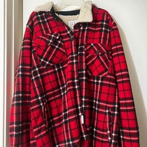 SOHO black and red plaid flannel size L